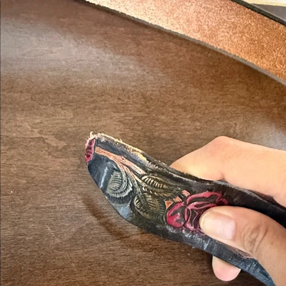 Guns N' Roses Leather Belt with Colorful Buckle - Size 32 - Picture 5 of 8